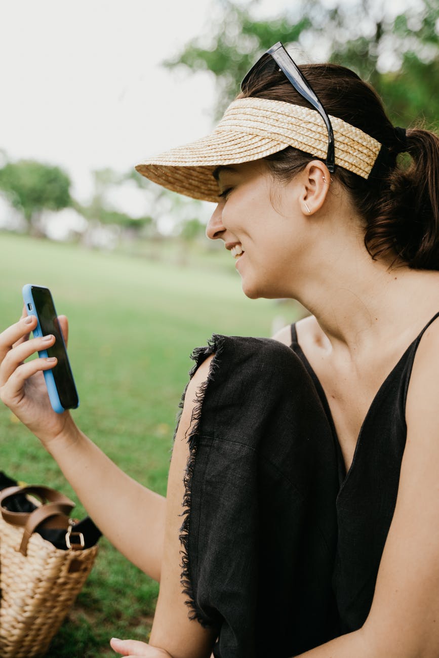 SOCIAL MEDIA - MY BEST FRIEND